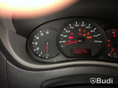 Skåpbil Nissan NV400 2.3 dCi Volymskåp (125hk) - 2016 m bakgavellift & öppningsbar vä sida